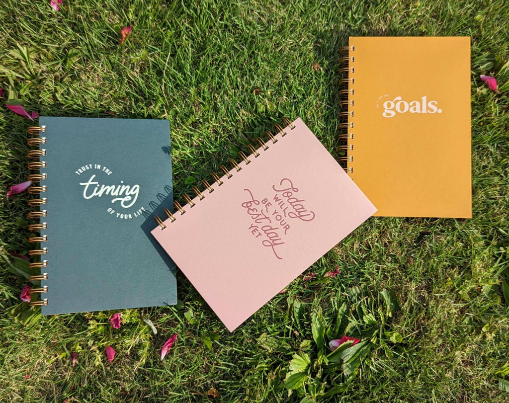 Craft your favorite journal prompts, layout out your thoughts, work through the mental haze and anxiety, and reshape your focus with our Best Day Yet Planner Journal. 